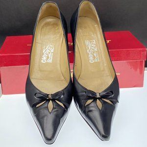 Ferragamo Alessia 10.5 B 10 1/2 M Black Kidskin Pump w/Box Ships Free!